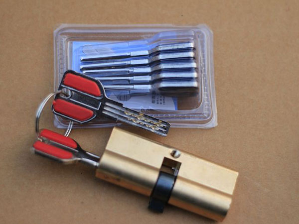 重庆县24小时上门开锁公司